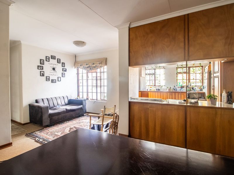 House For Sale in Garsfontein - Photo 8