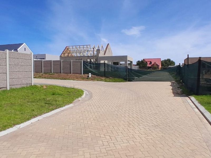 House For Sale in Pacaltsdorp - Photo 3