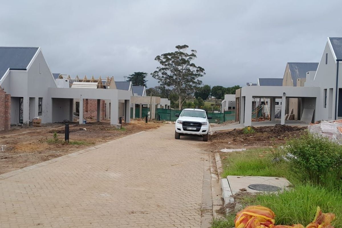 House For Sale in Pacaltsdorp - Photo 2