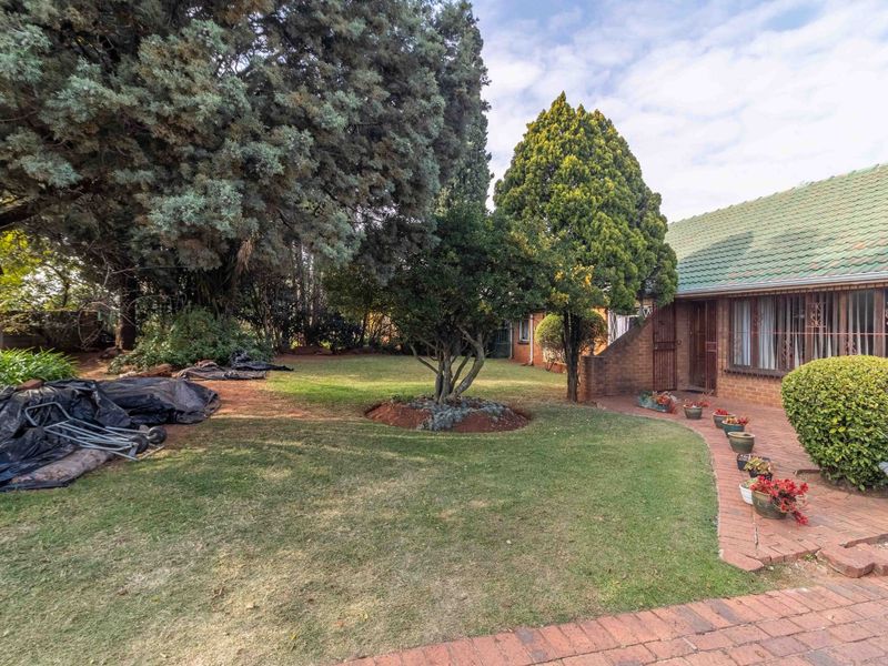 House For Sale in Horison - Photo 3