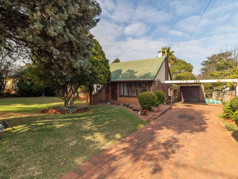 House For Sale in Horison - Photo 2