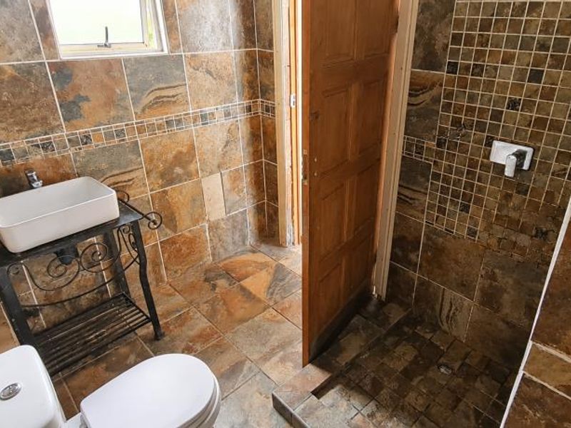 Neat Room to Rent in Manley Road, Amalinda - Photo 4