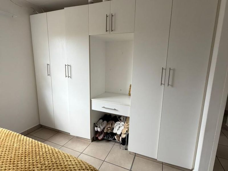 Beautiful 3 Bedroom Townhouse in Laila Sands, Gonubie - Photo 8