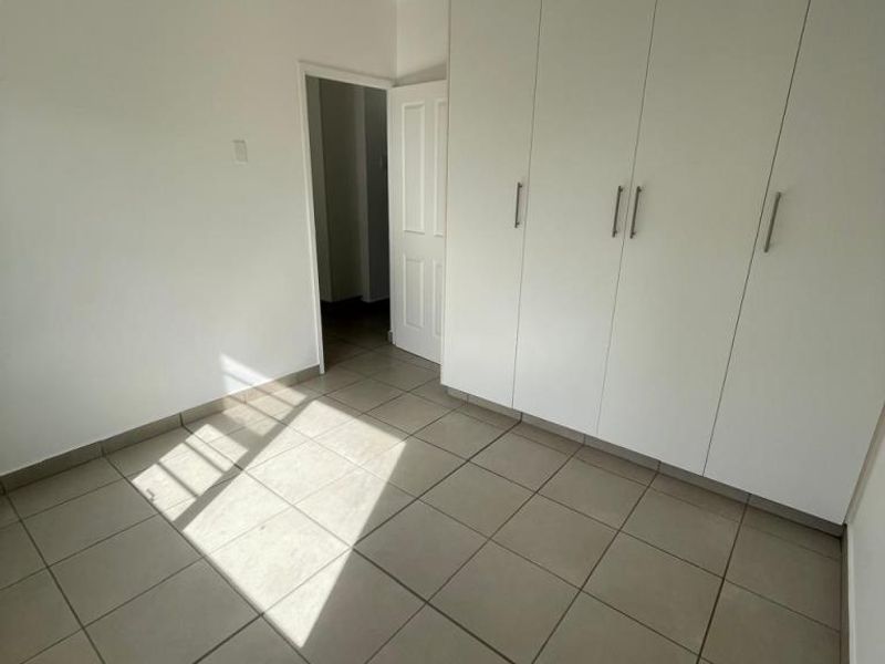 Neat two-bedroom townhouse in Dayna Crescent, Gonubie  - Photo 7