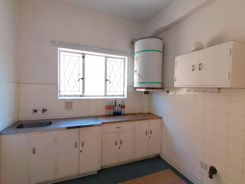 1BR Flat For Rent in Shalimar Court, Southernwood - Photo 5