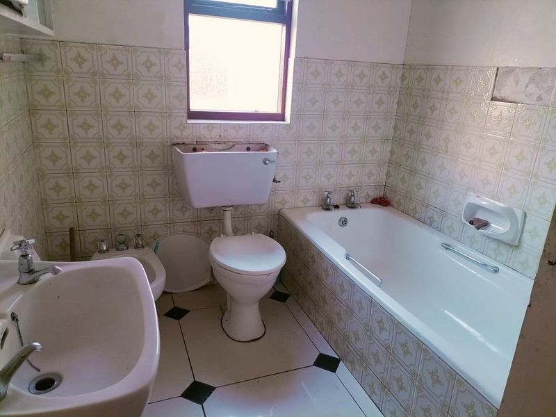 Room to Rent in Warwick Road, Vincent |Security |Convenient - Photo 10