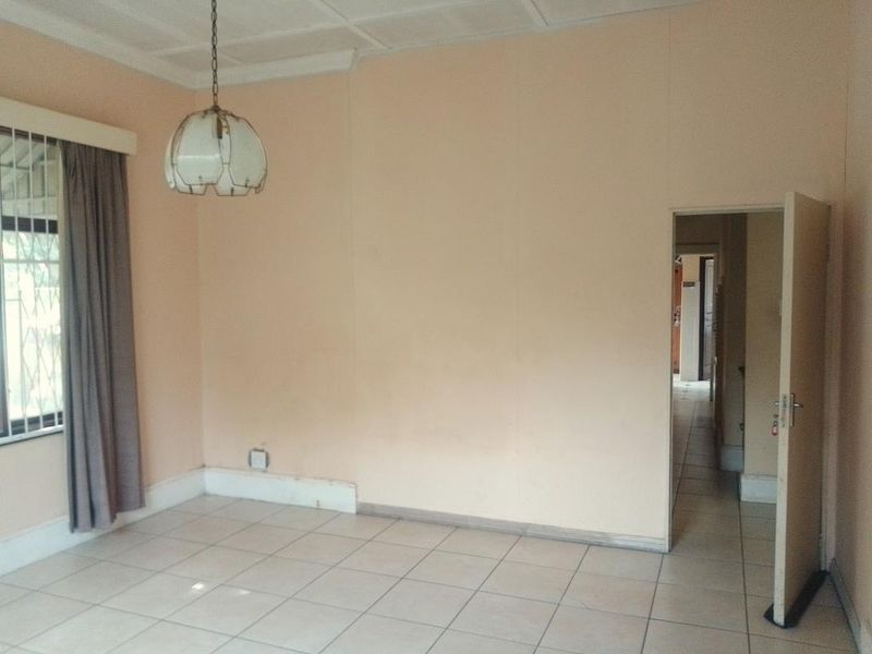 Room to Rent in Warwick Road, Vincent |Security |Convenient - Photo 7