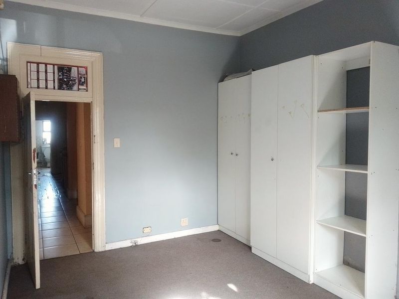 Neat room to rent in Warwick Road, Vincent  - Photo 6