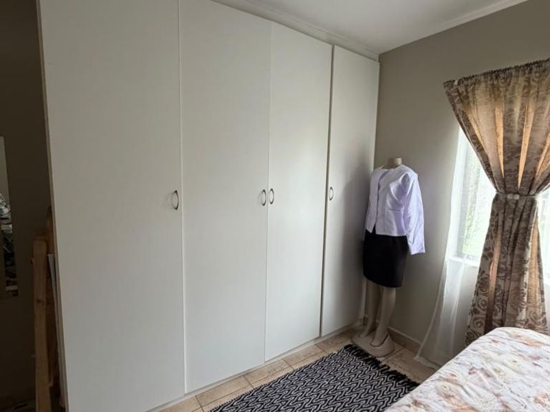 Modern 2-Bedroom Ground Floor Apartment Available Immediately – Arum Sands, Gonubie - Photo 8