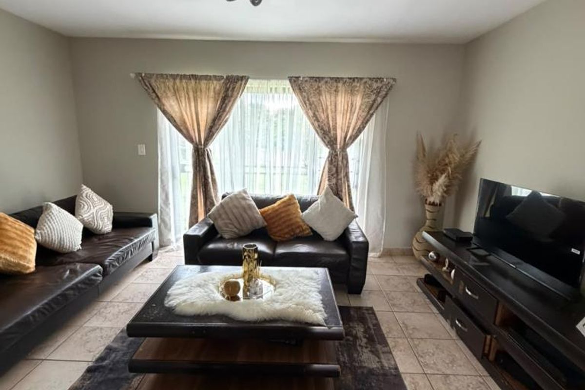 Modern 2-Bedroom Ground Floor Apartment Available Immediately – Arum Sands, Gonubie - Photo 4