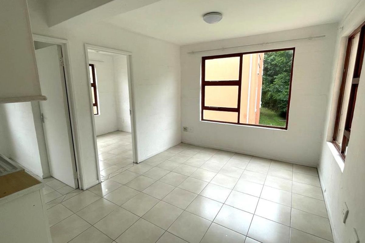 Two Bedroom Flat for Rent| Sohco Village| Amalinda| Secure parking - Photo 3