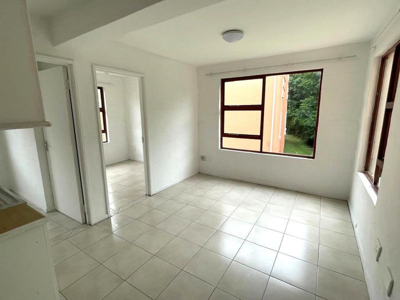 Two Bedroom Flat for Rent| Sohco Village| Amalinda| Secure parking - Photo 3