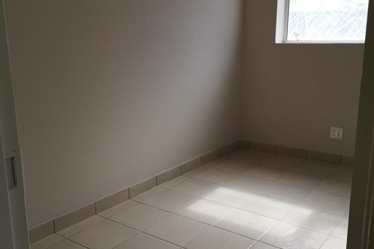 Affordable room to rent in North Street, East London Central - Photo 2