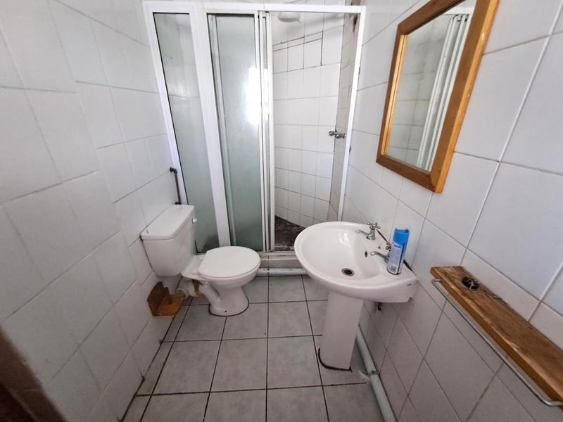 Spacious Room to Rent| Inverleith Terrace, Quigney - Photo 6