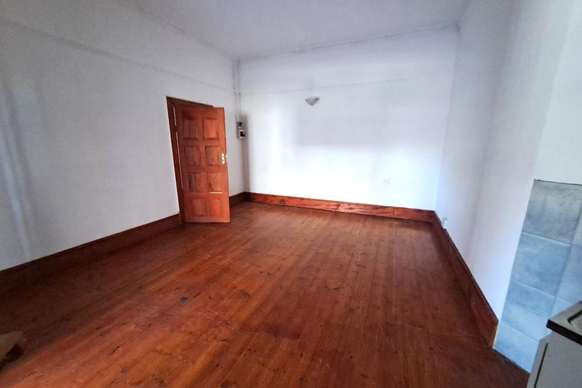 Spacious Room to Rent| Inverleith Terrace, Quigney - Photo 5