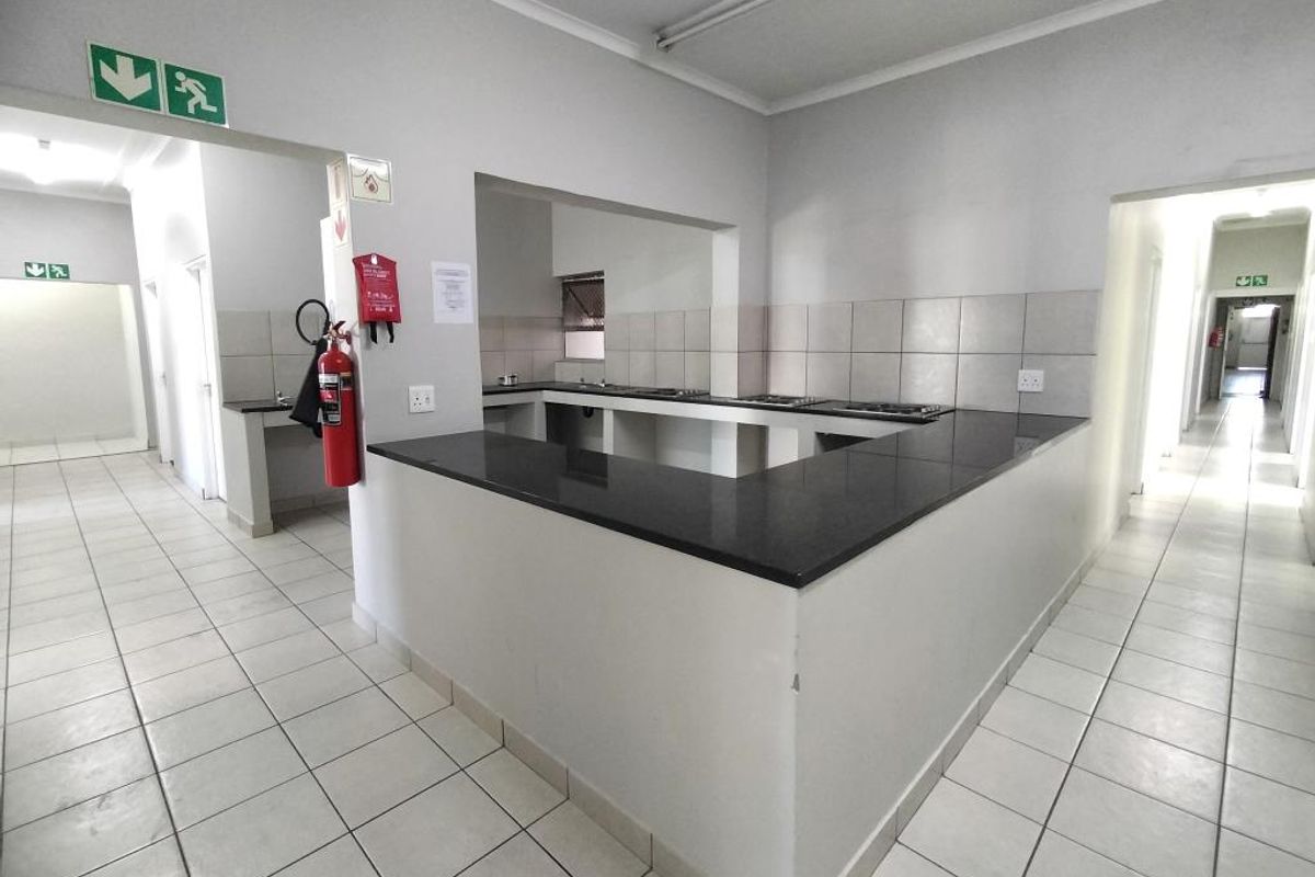 Convenient room in North Street, East London Central - Photo 3
