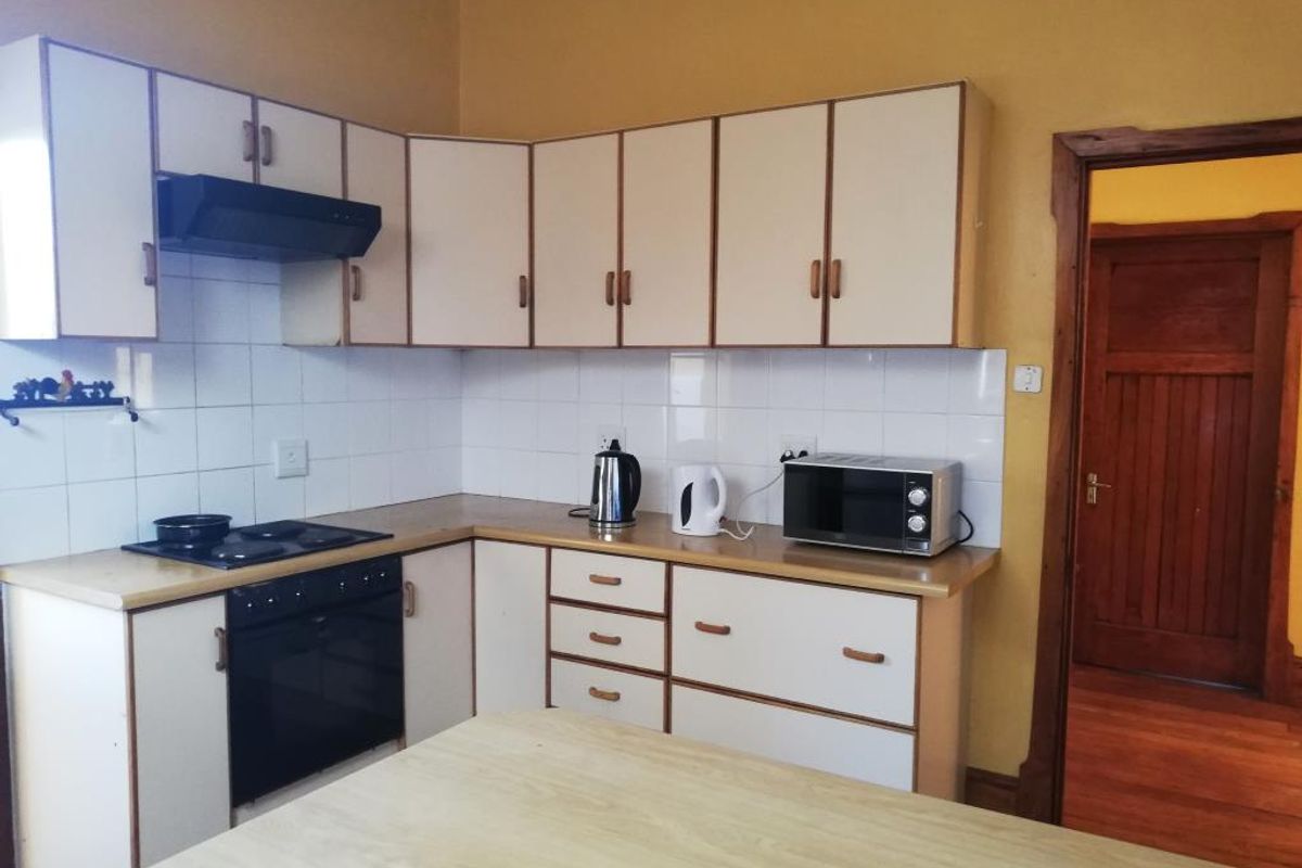 Spacious & Convenient Room Available in Inverleith Terrace, Quigney - Photo 4