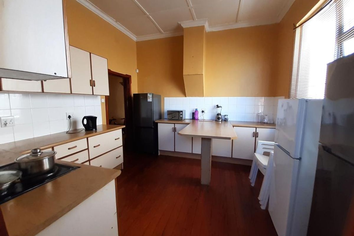 Spacious & Convenient Room Available in Inverleith Terrace, Quigney - Photo 3