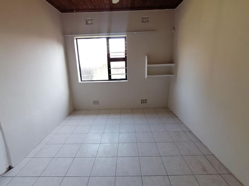 Newly Renovated 3-Bedroom Family Home for Rent in Hampstead Avenue, Greenfields - Photo 10