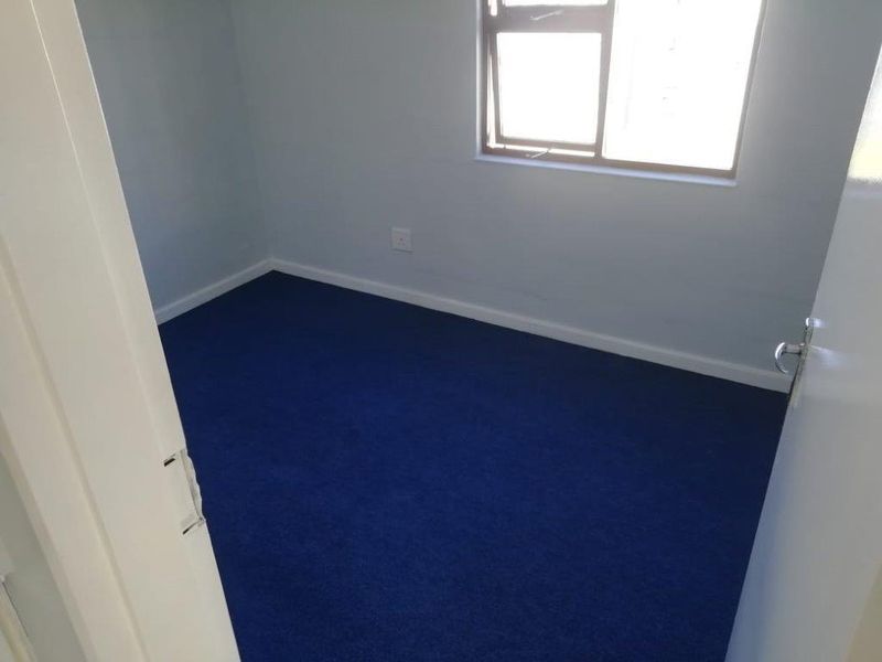 Inviting one-bedroom flat in Emerald Sky, Amalinda - Photo 4