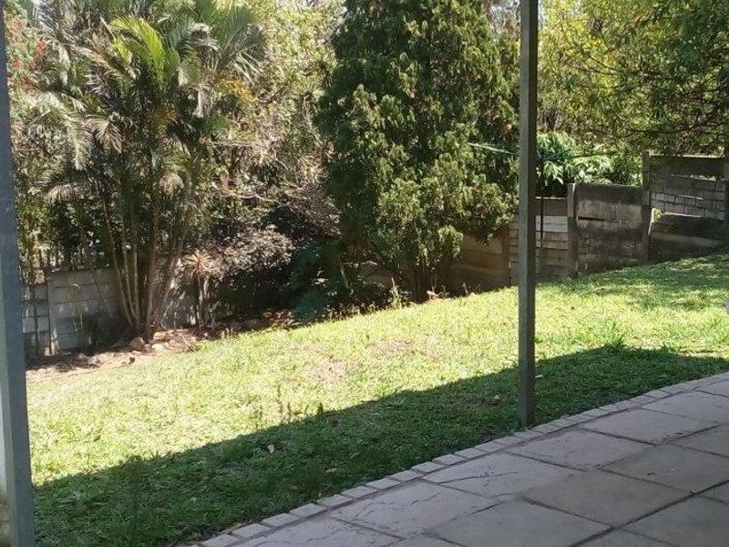 PET FRIENDLY PROPERTY IN THE HEART OF QUEENSBURGH IN DURBAN - Photo 7