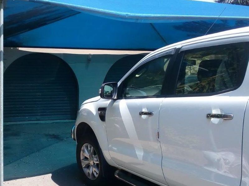 PET FRIENDLY PROPERTY IN THE HEART OF QUEENSBURGH IN DURBAN - Photo 4