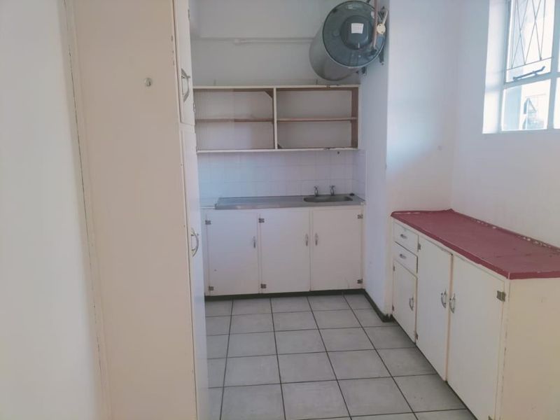 Limited Offer: One Bedroom Flat for Rent in Belvedere Court, Southernwood - Photo 4