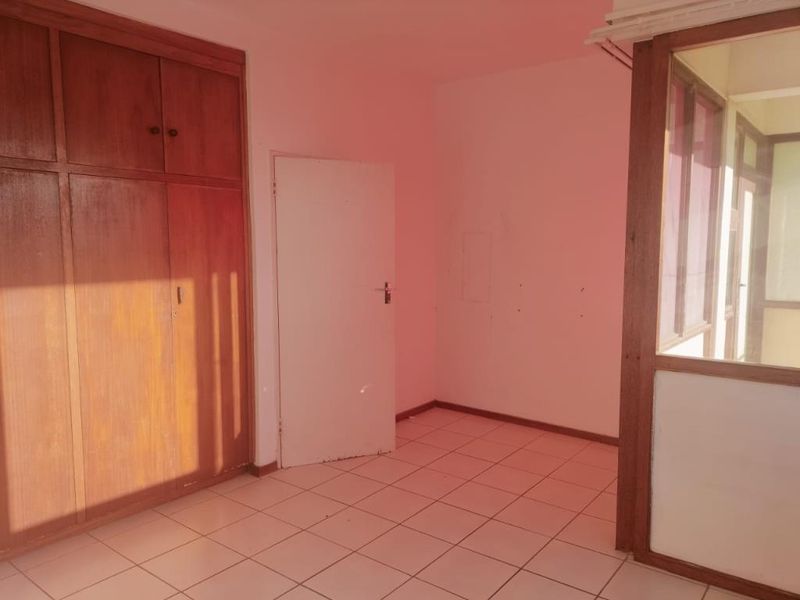 Limited Offer: One Bedroom Flat for Rent in Belvedere Court, Southernwood - Photo 7