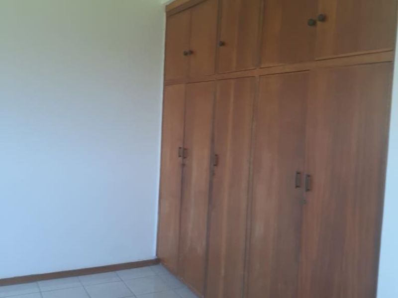 Charming One Bedroom Apartment for Rent in Belvedere Court, Southernwood - Photo 6