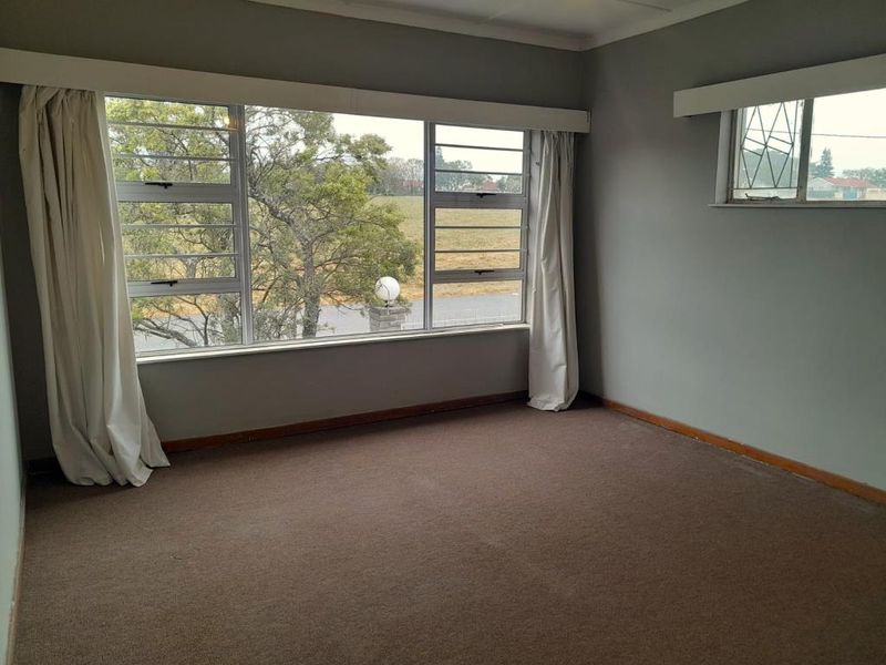 Fantastic Two-Bedroom Flat in Marvan Court, Dawn - Photo 6