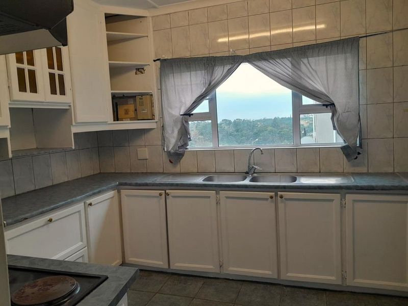 Fantastic Two-Bedroom Flat in Marvan Court, Dawn - Photo 5