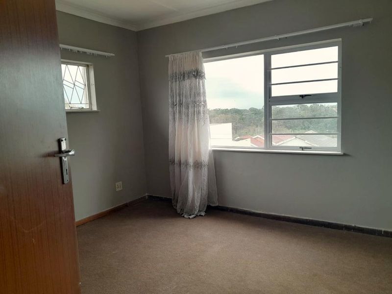 Fantastic Two-Bedroom Flat in Marvan Court, Dawn - Photo 8