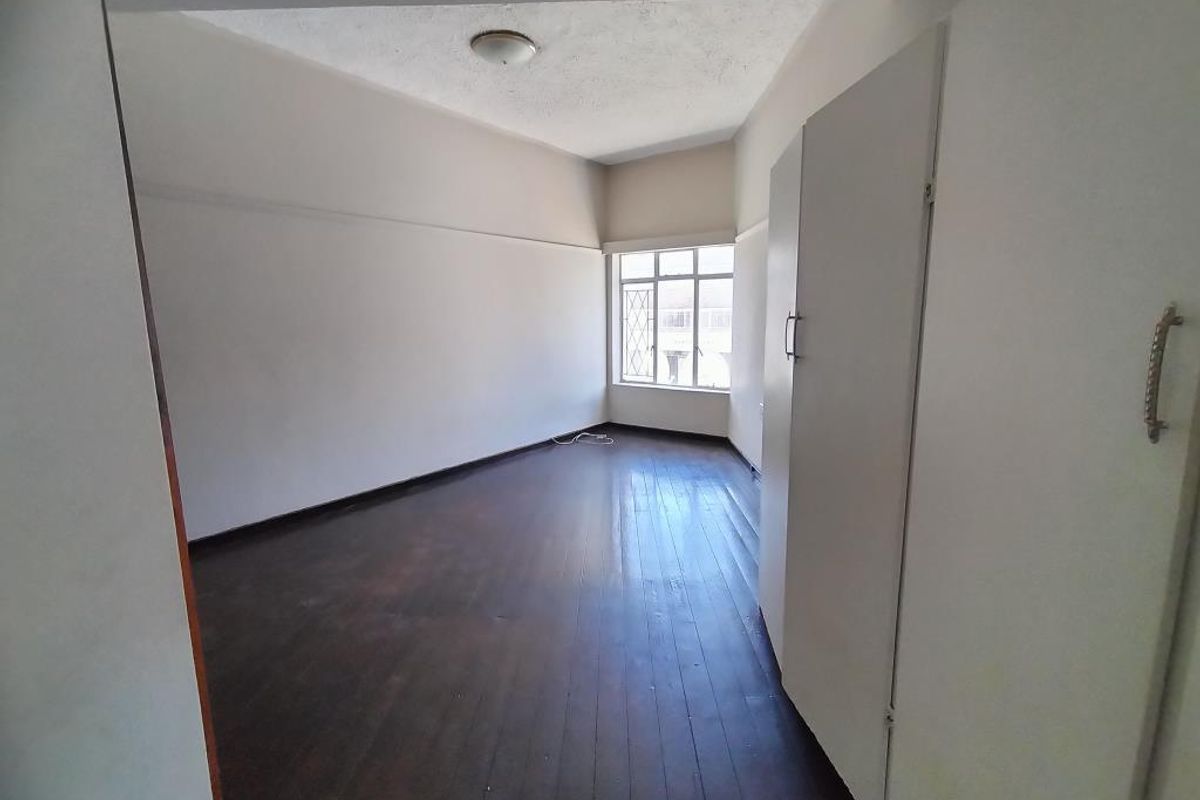 Spacious Bachelor Flat in Mount Nelson, Belgravia - Photo 3