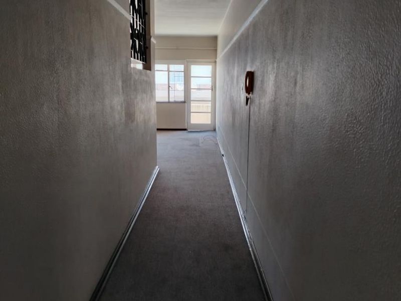 Flat 1, Selwyn Court- Flats  - Photo 4