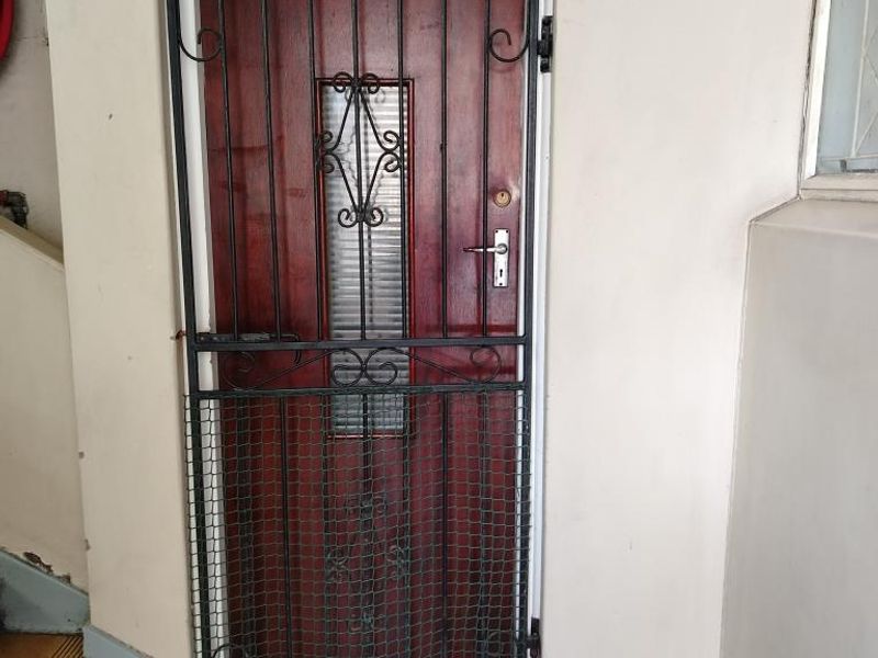 Flat 1, Selwyn Court- Flats  - Photo 2
