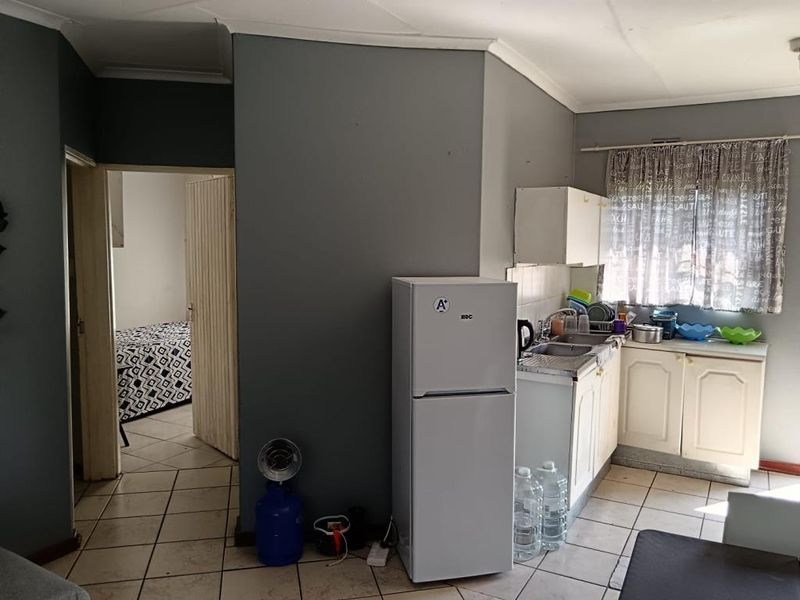 3 Bedroom Home For Rent | Pet Friendly | Cambridge West - Photo 4