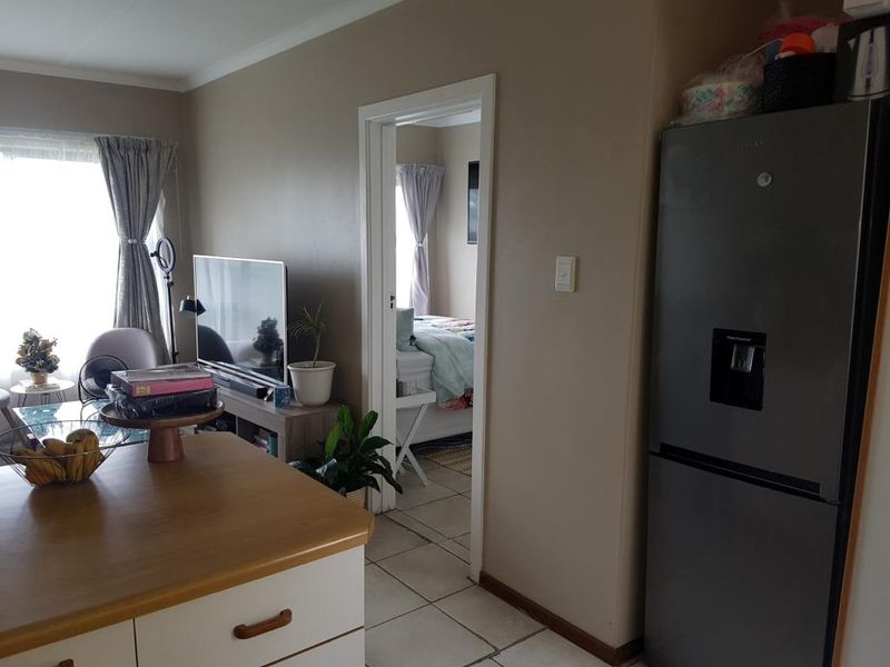 Cozy 1 Bedroom Townhouse For Rent in Palm Grove, Gonubie - Photo 3