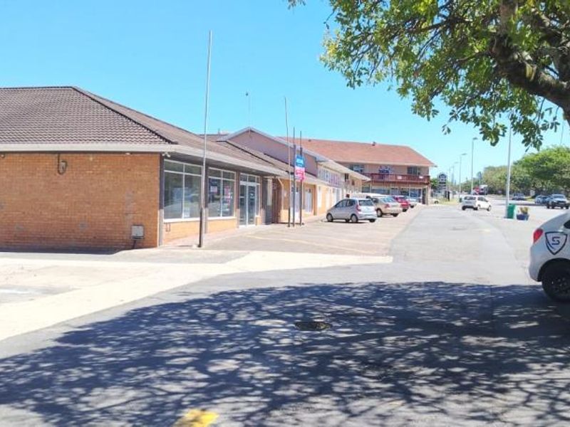 Shop 41a, Schwedhelm Centre - Photo 9