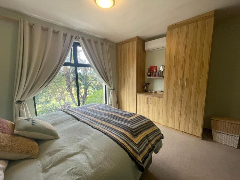 Well-maintained two-bedroom apartment in Furstenburg Grand, Nahoon - Photo 9