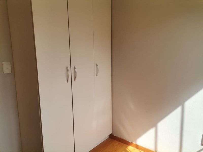 Spacious 3 Bedroom House in Dante Street, Haven Hills |On sales market |Single Garage - Photo 10