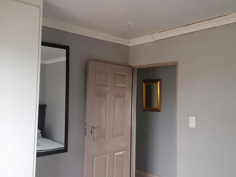 Beautiful two-bedroom flat in Finch Crescent, Gonubie - Photo 7