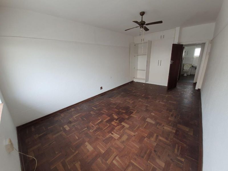 Centrally Located 1-Bedroom Flat for Rent - Southernwood - Photo 5