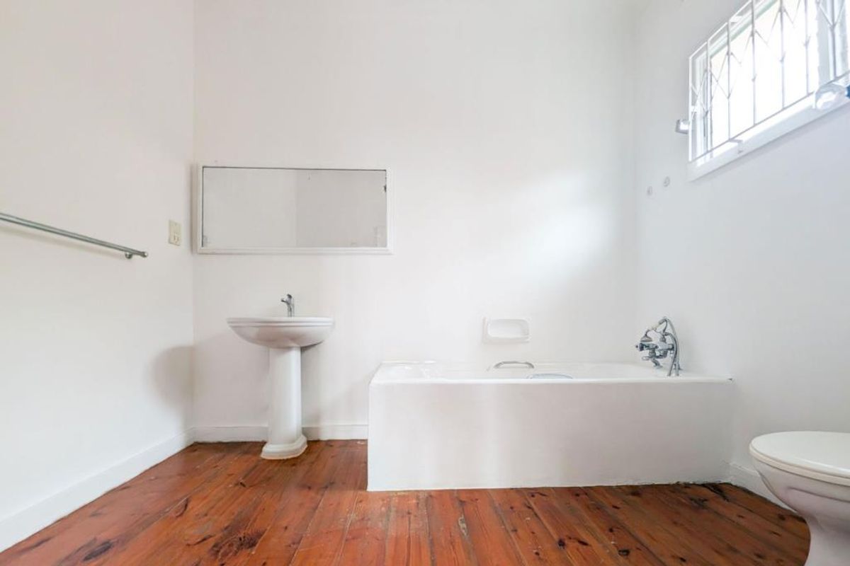 Stunning three bedroom home with pool and granny flats - Dont  delay viewing this one - Photo 2