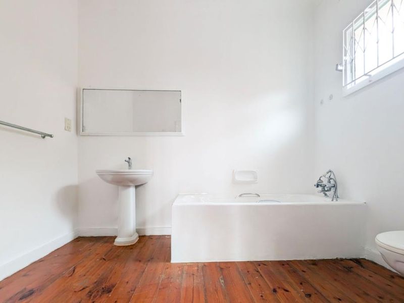 Stunning three bedroom home with pool and granny flats - Dont  delay viewing this one - Photo 2