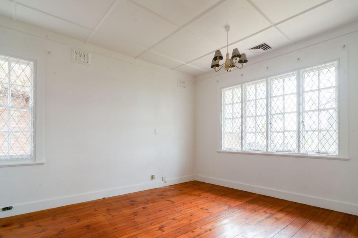 Stunning three bedroom home with pool and granny flats - Dont  delay viewing this one - Photo 3