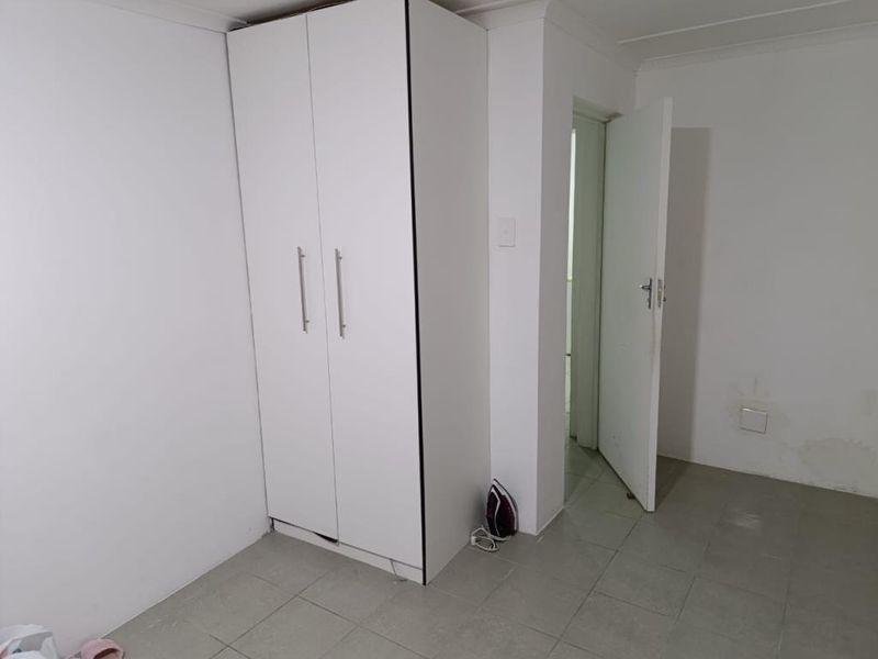 Spacious Two Bedroom Flat for Rent – Comfortable & Convenient Living! - Photo 5