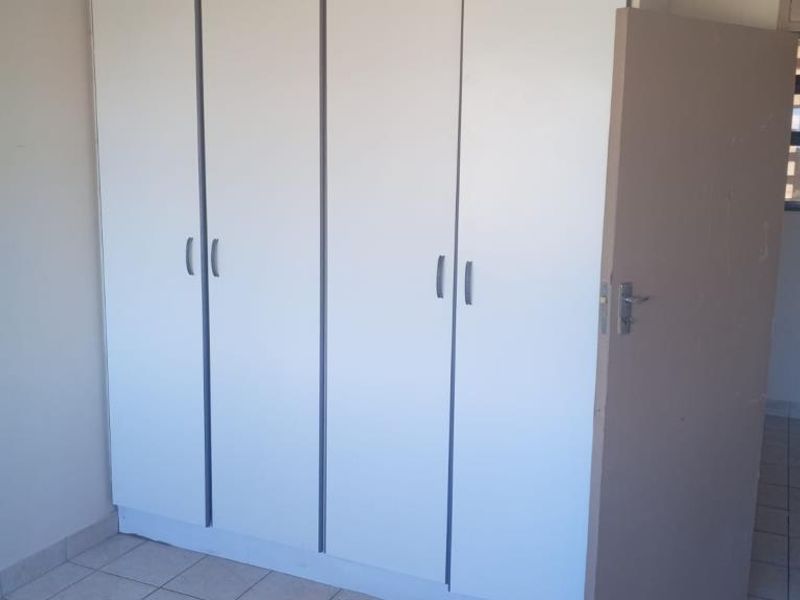 Close to Toyota and the Isipingo Beach  - Photo 3