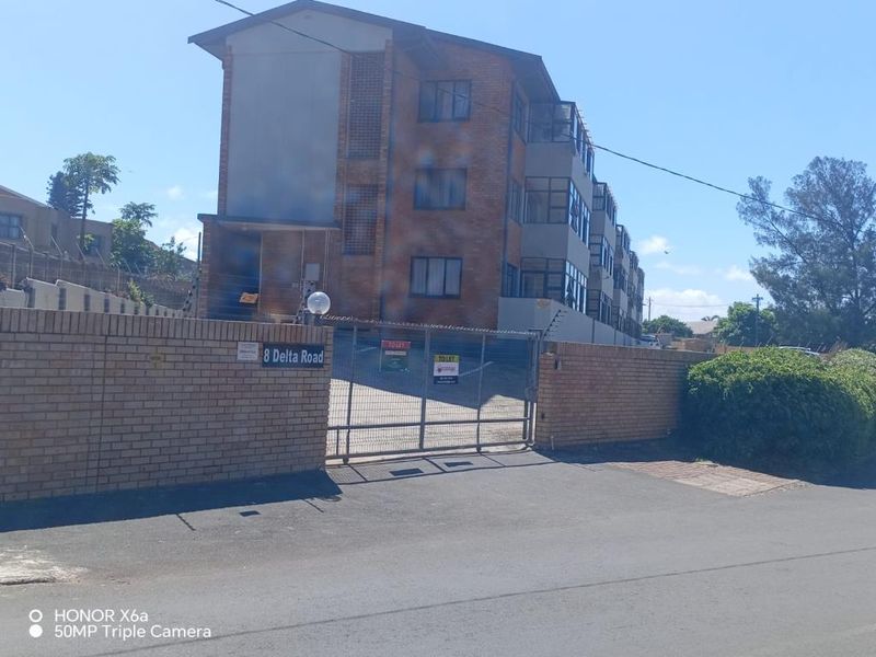 Close to Toyota and the Isipingo Beach  - Photo 7