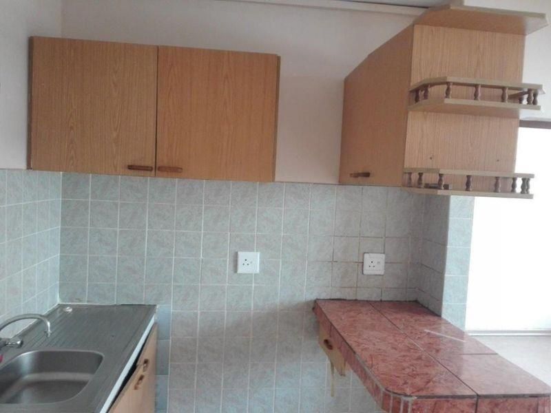 IF YOU ARE LOOKING FOR AFFORDABLE ACCOMMODATION THEN THIS IS FOR YOU, AS WELL AS BEING IN THE HEART OF DURBAN CENTRAL CLOSE TO ALL YOUR NEEDS - Photo 10