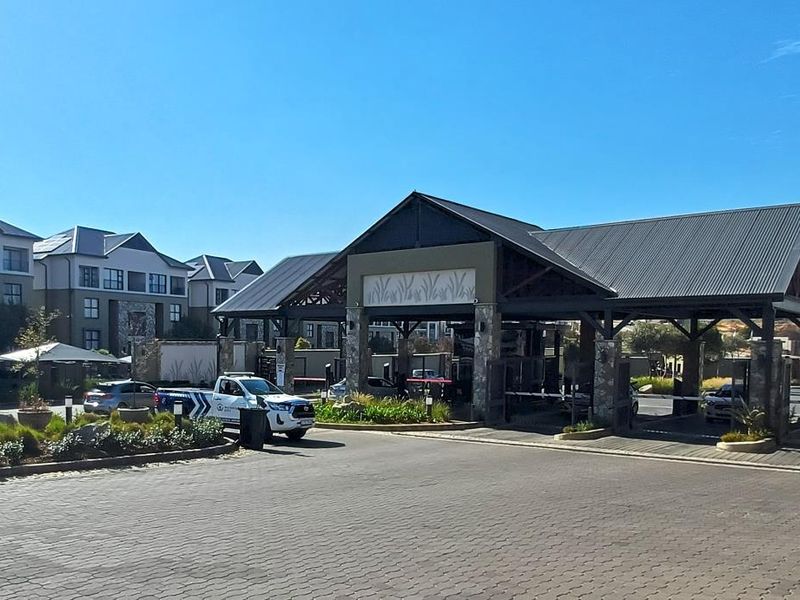 One Bedroom Apartment in Secure Kikuyu Estate, Waterfall City - Photo 2